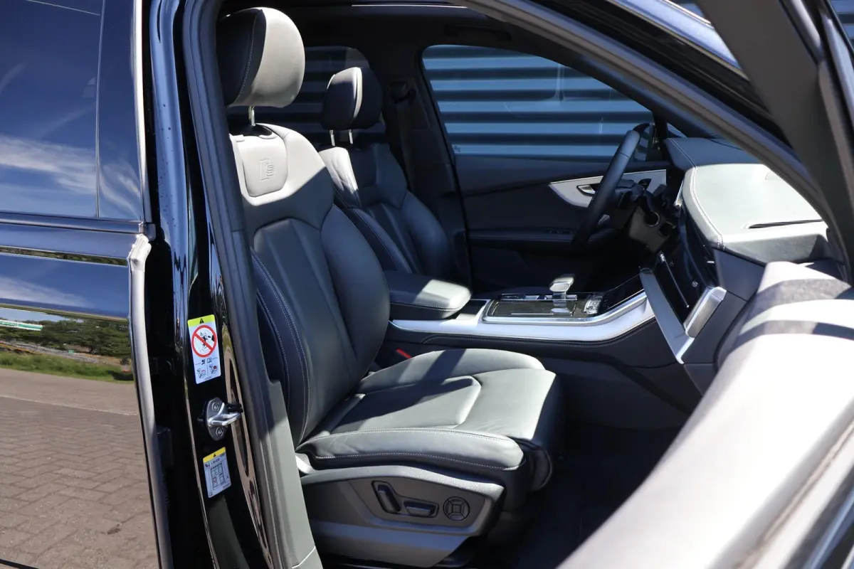 55 TFSIe 380pk quattro Pro Line S | Panoramadak | B&O | Trekhaak | Head-up Display | 4-zone clima | 21" LMV | SoH 99%