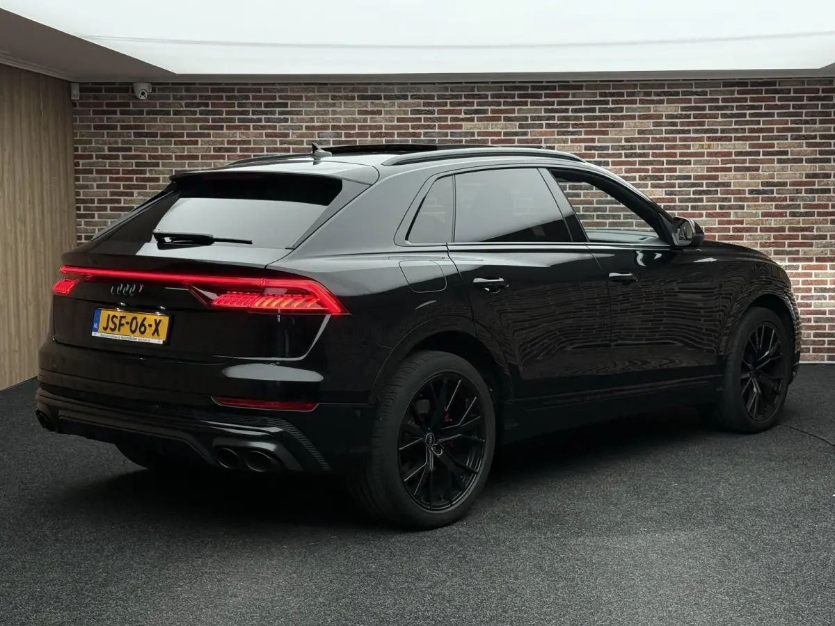 SQ8 4.0 TFSI quattro | Dak| Adaptive cruise| Trekhaak|