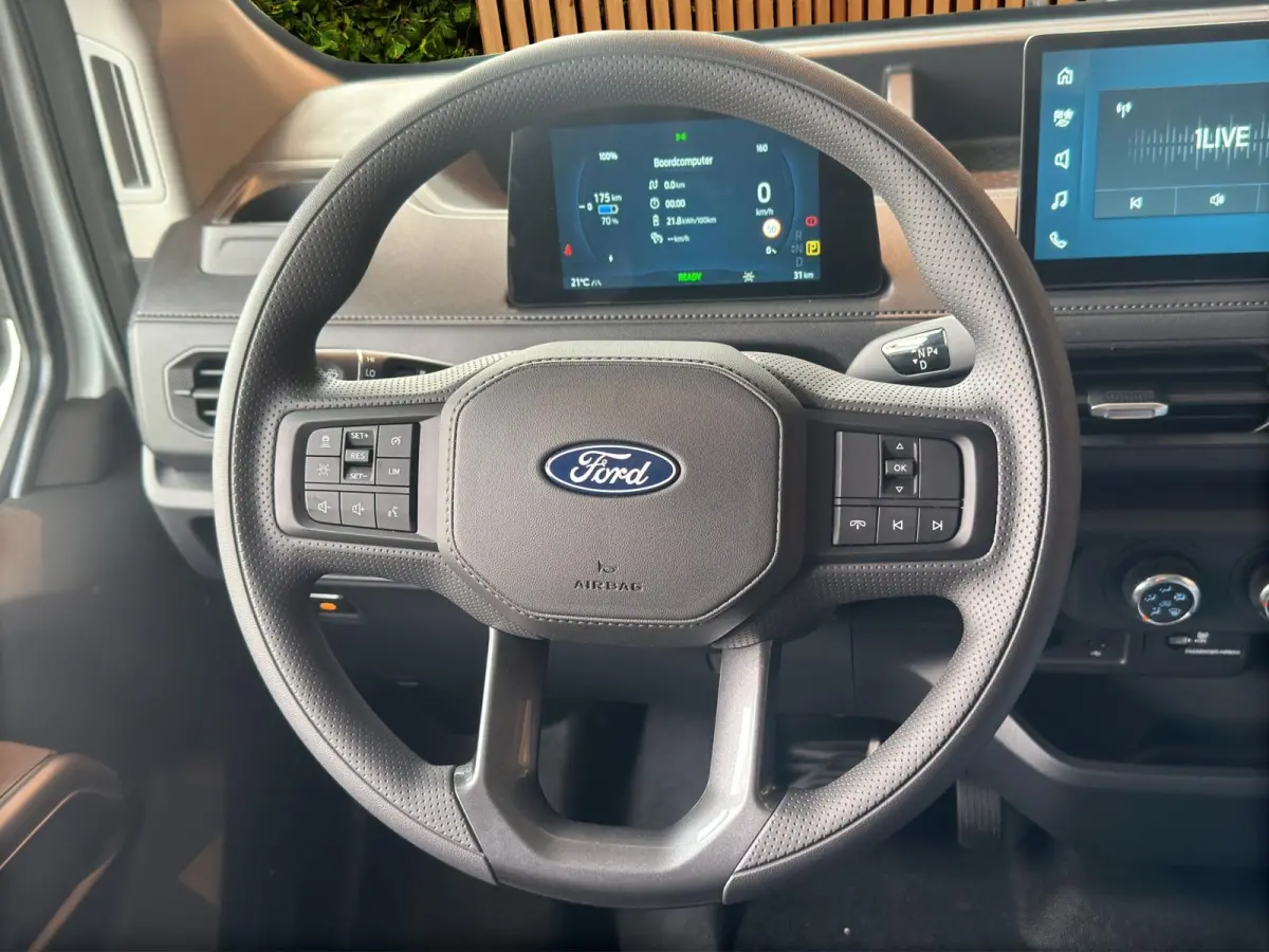 L1H1 56 kWh | Achteruitrijcamera | Apple Carplay/Android Auto|telefoonintegratie premium | Bestuurdersstoel verwarmd
