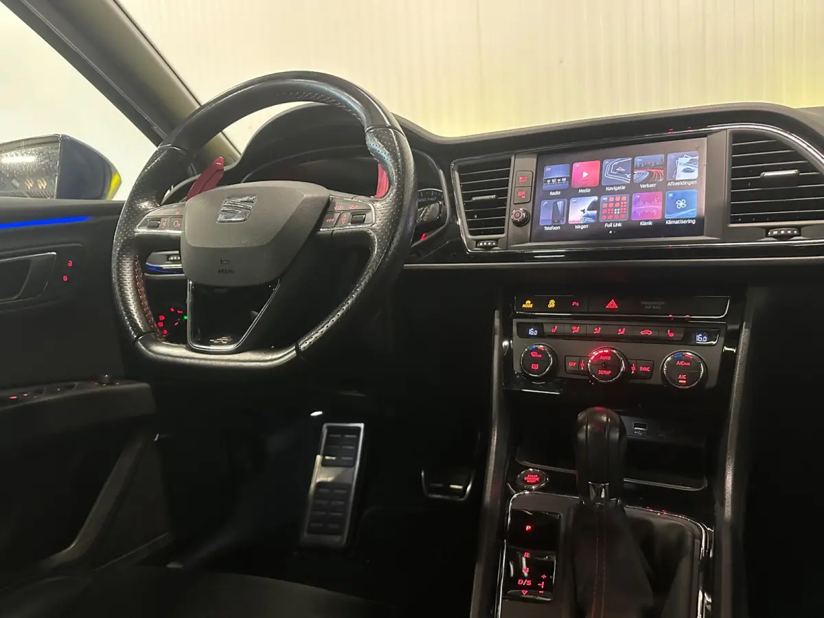 1.8 TSI FR Business Intense | NAP | PANO | CARPLAY | KLEPPENSYSTEEM