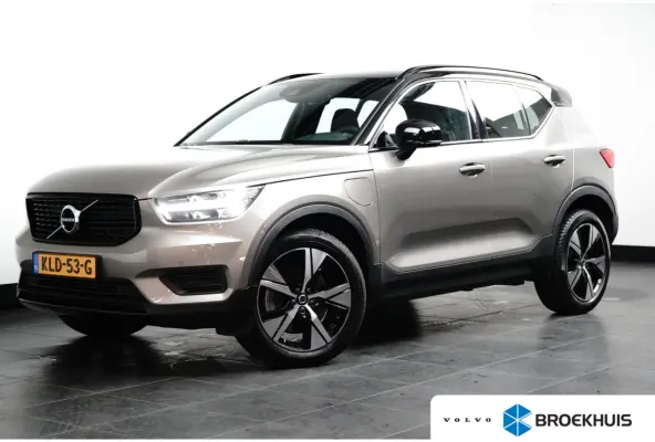 1.5 T4 R-Design | Camera | Pilot Assist | Stoel&stuurverwarming | Nubuck | Apple Carplay |