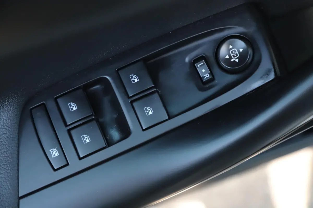 1.2 Business Elegance 110PK Sportstoelen Navigatie Achteruitrijcamera Clima Cruise Carplay Android PDC