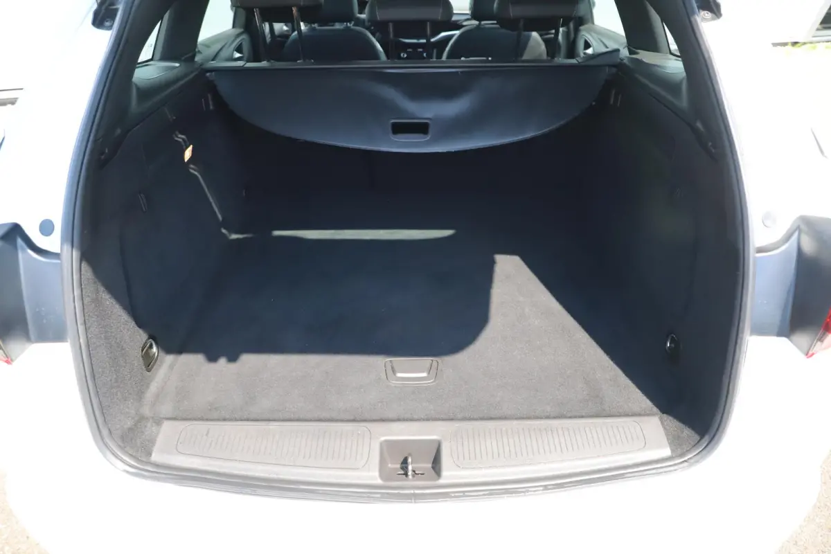 1.2 Business Elegance 110PK Sportstoelen Navigatie Achteruitrijcamera Clima Cruise Carplay Android PDC