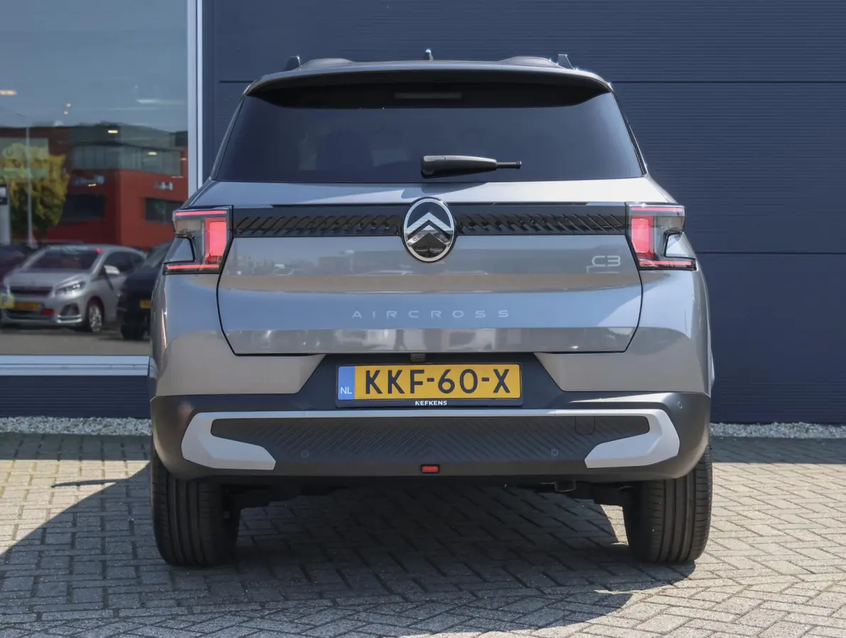 1.2 Hybrid 145pk Max 7-persoons | Voorraad deal | Dodehoek detectie | Climate control | Comfort stoelen |