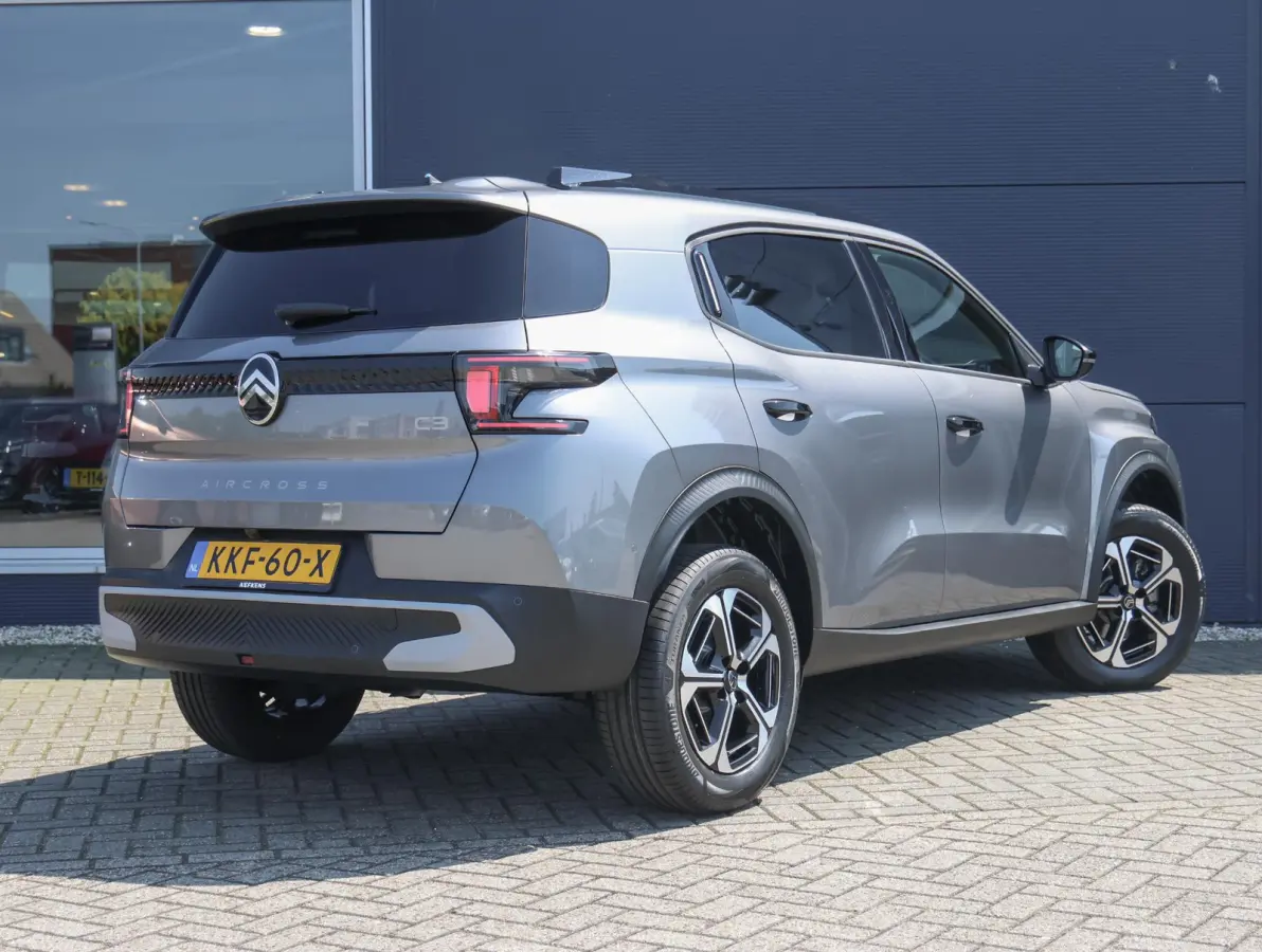 1.2 Hybrid 145pk Max 7-persoons | Voorraad deal | Dodehoek detectie | Climate control | Comfort stoelen |