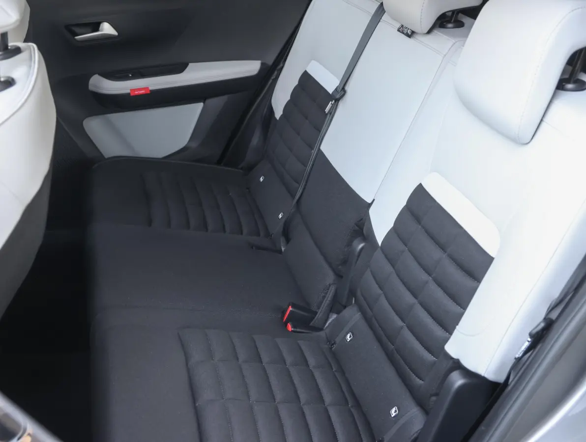 1.2 Hybrid 145pk Max 7-persoons | Voorraad deal | Dodehoek detectie | Climate control | Comfort stoelen |