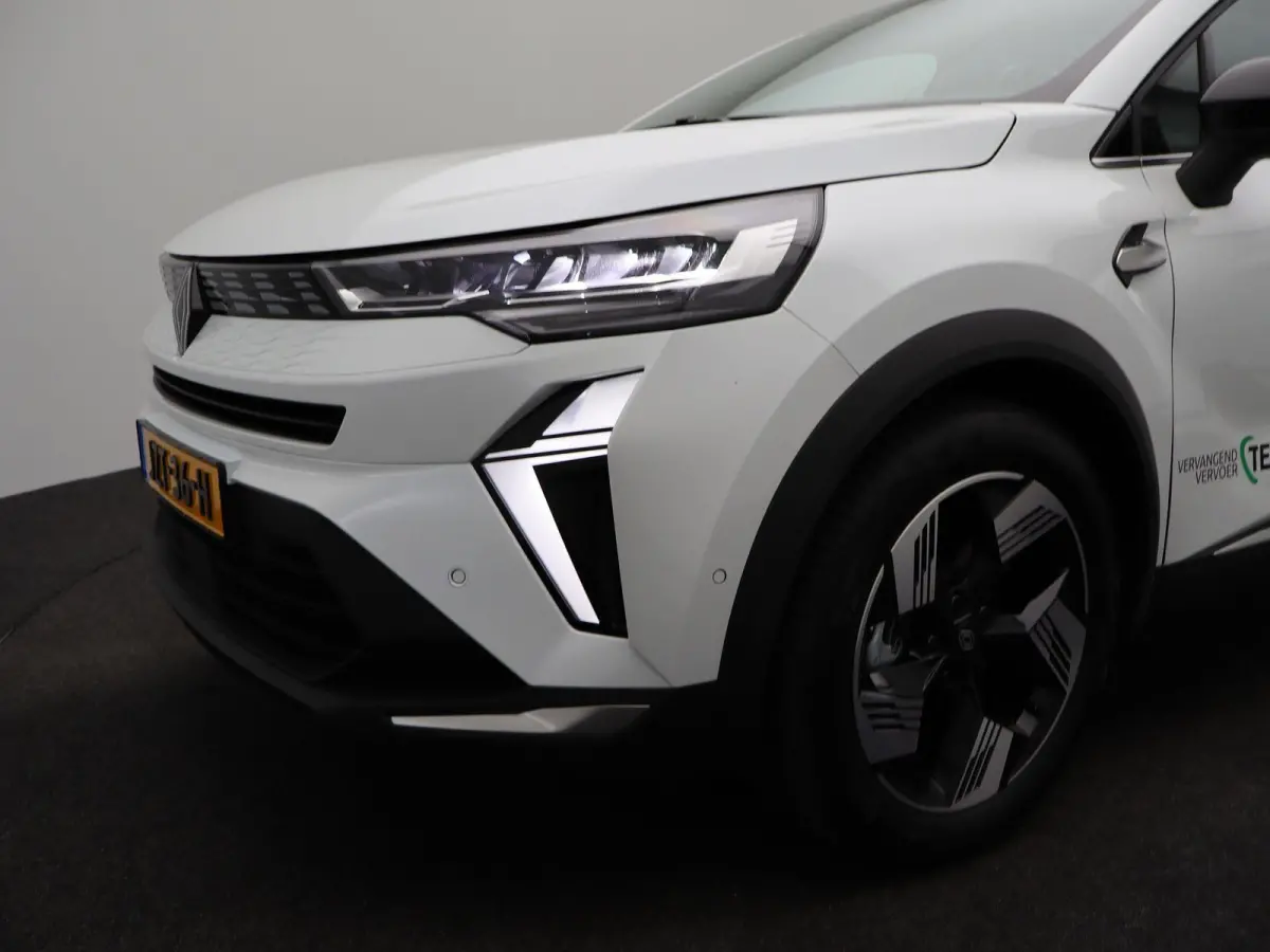 techno full hybrid E-Tech 160 | Parkeercamera | Adapt. Cruise | Google Navigatie |
