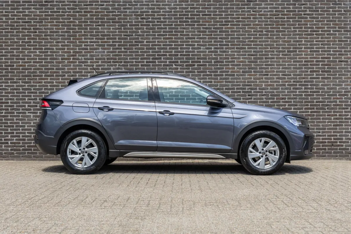 1.0 TSI 95pk Life | Achteruitrijcamera | Airconditioning | App connect
