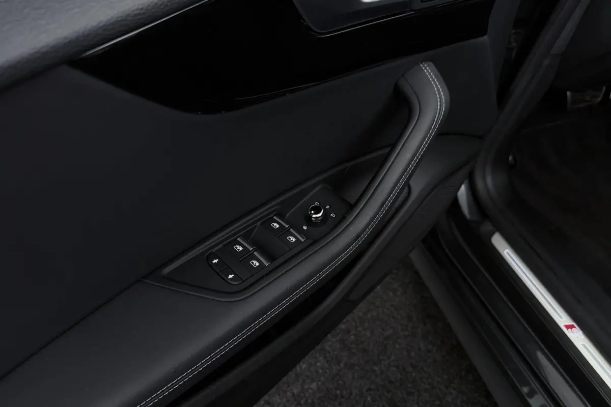 40 TFSI Sport 3X S-line black edition | Org NL | Navigatie | Climate Control | Sportstoelen |