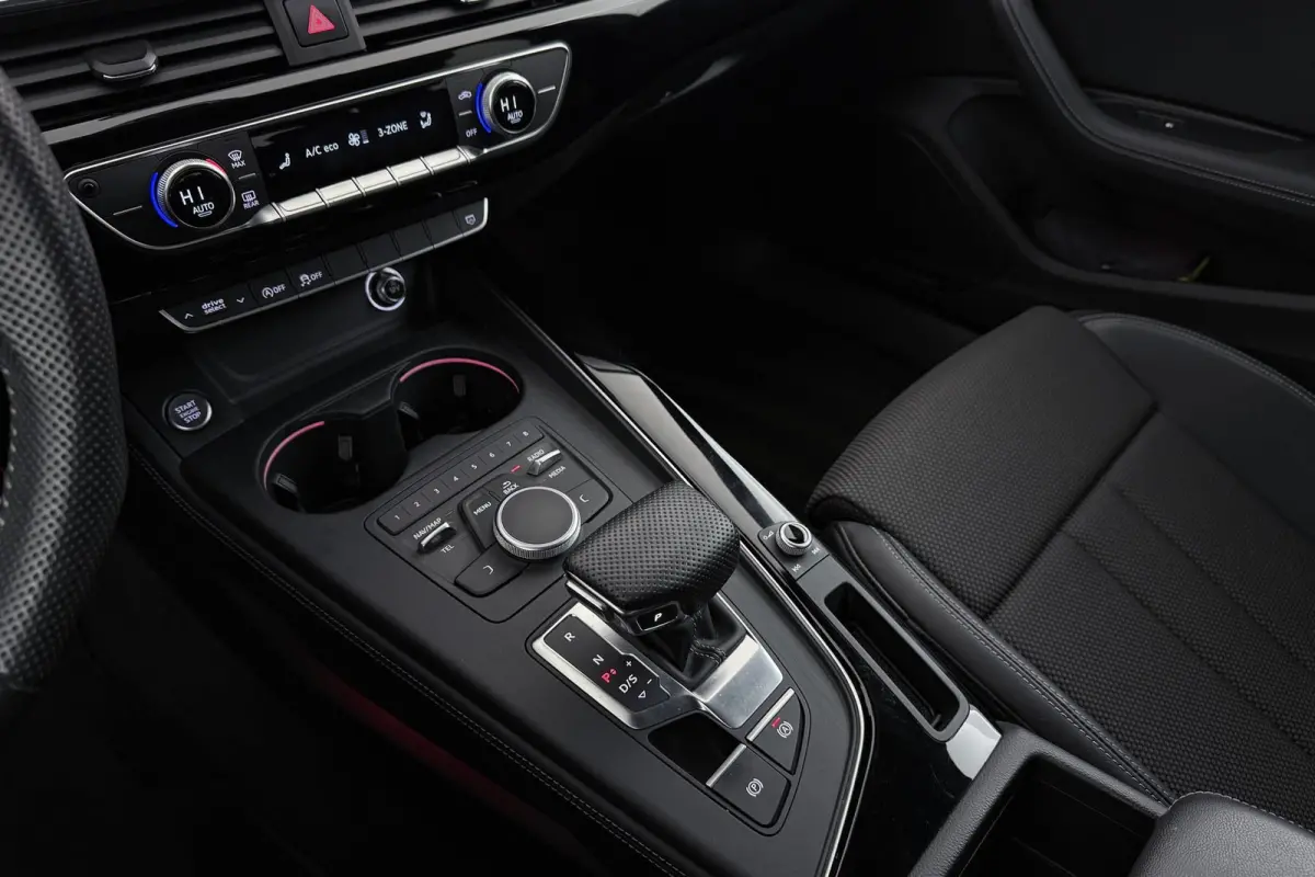 40 TFSI Sport 3X S-line black edition | Org NL | Navigatie | Climate Control | Sportstoelen |