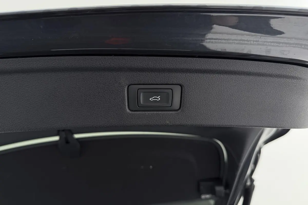 40 TFSI Sport 3X S-line black edition | Org NL | Navigatie | Climate Control | Sportstoelen |