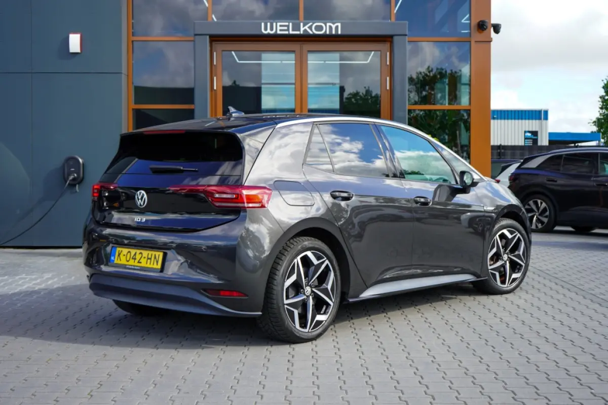 First Plus 58 kWh | 90,69% SOH | IQ | Camera | Adap. Cruise