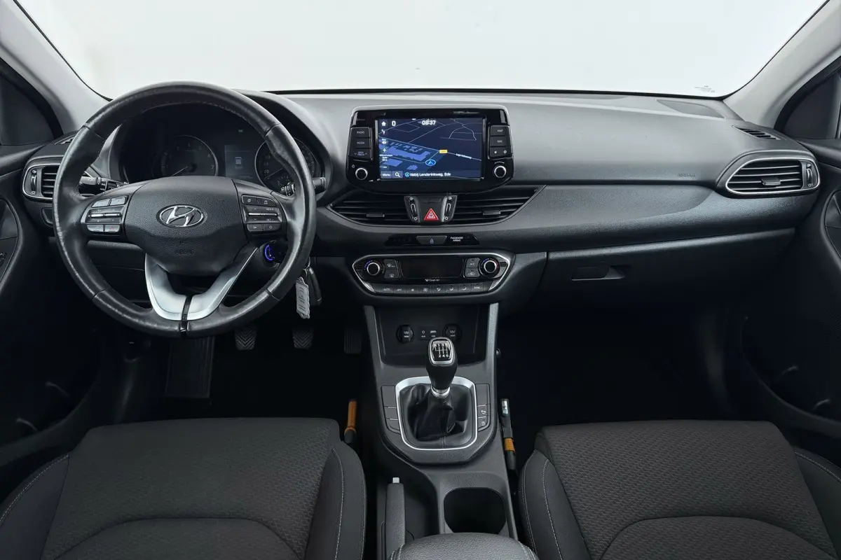 1.0 T-GDI First Edition | Trekhaak | Org NL | Climate Control | Camera | CarPlay |