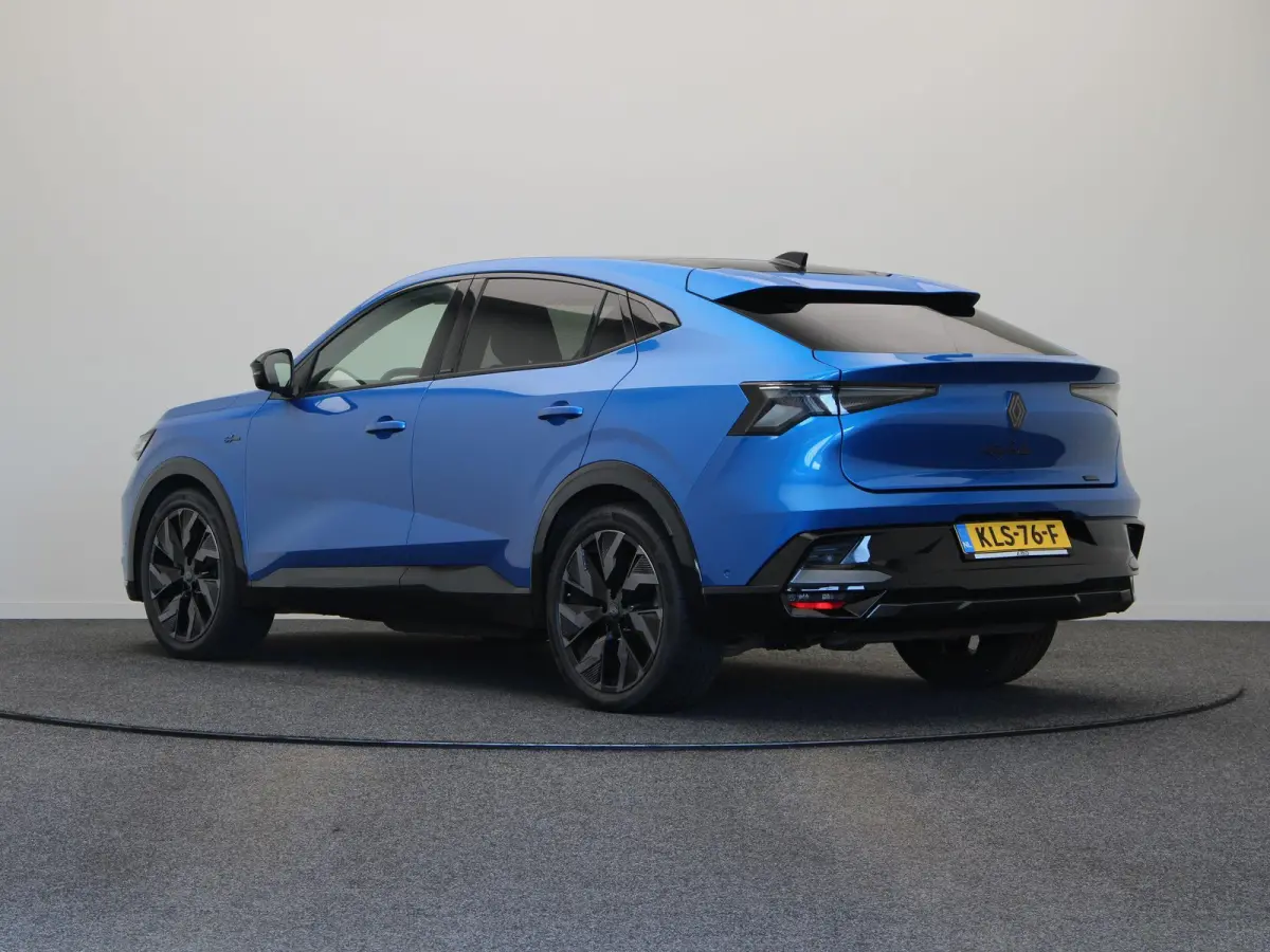 Full hybrid 200pk Esprit Alpine | Harman Kardon | Solarbay Panorama dak | Head Up Display | 360 Camera |