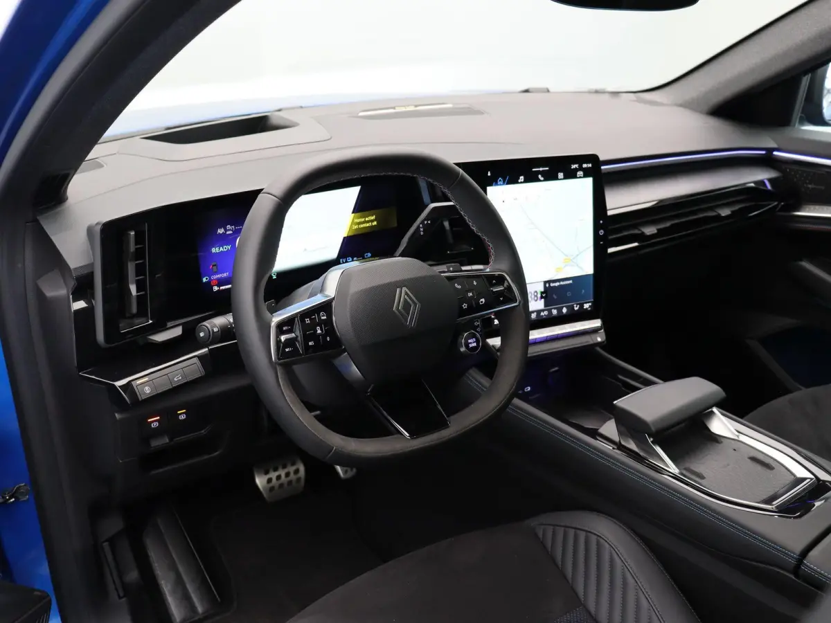 Full hybrid 200pk Esprit Alpine | Harman Kardon | Solarbay Panorama dak | Head Up Display | 360 Camera |
