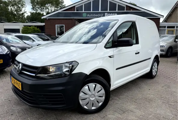 2.0 TDI 102pk Automaat Airco, Trekhaak, Cruise Controll