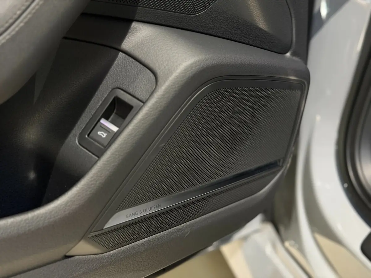 RS 6 TFSI quattro |Dyn+|Pano|Ceramic|360|B&O|