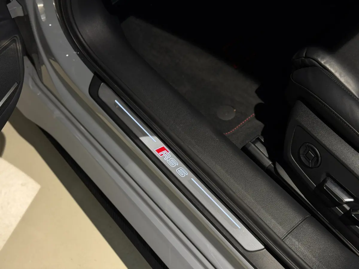 RS 6 TFSI quattro |Dyn+|Pano|Ceramic|360|B&O|