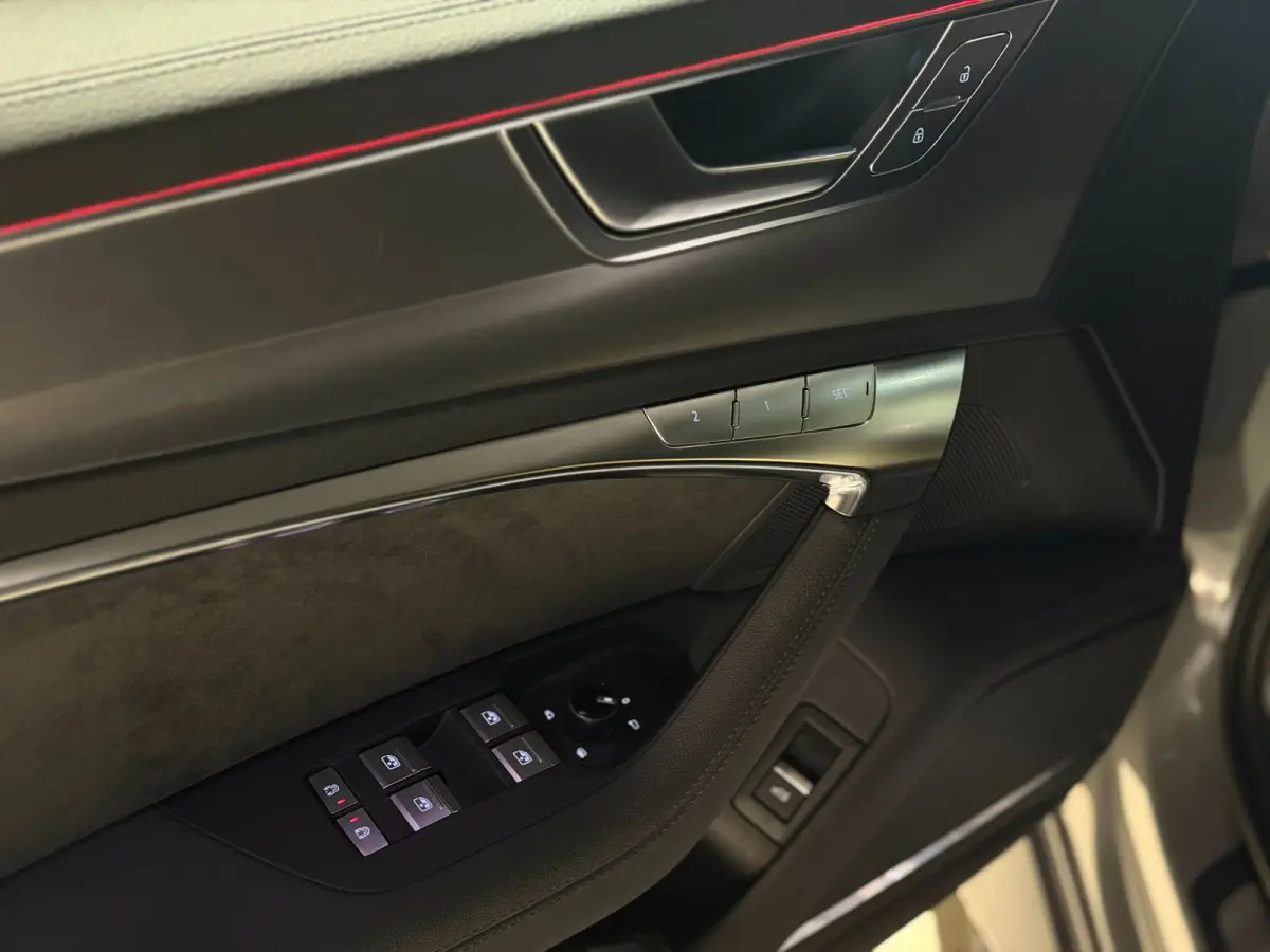RS 6 TFSI quattro |Dyn+|Pano|Ceramic|360|B&O|