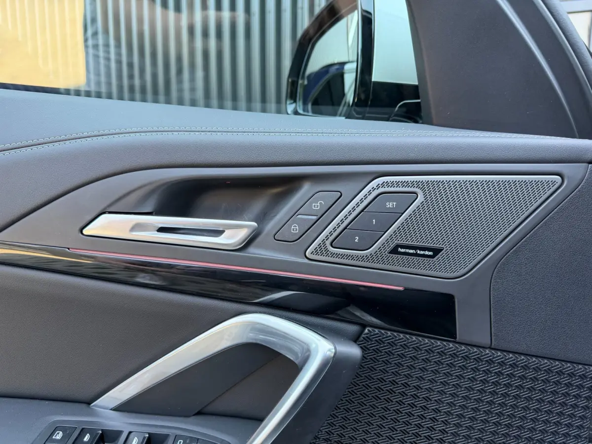 XDrive30e M Sport Pro Individual | PANO | TREKHAAK | ACC | 360 CAMERA | HARMAN KARDON | MEMORY