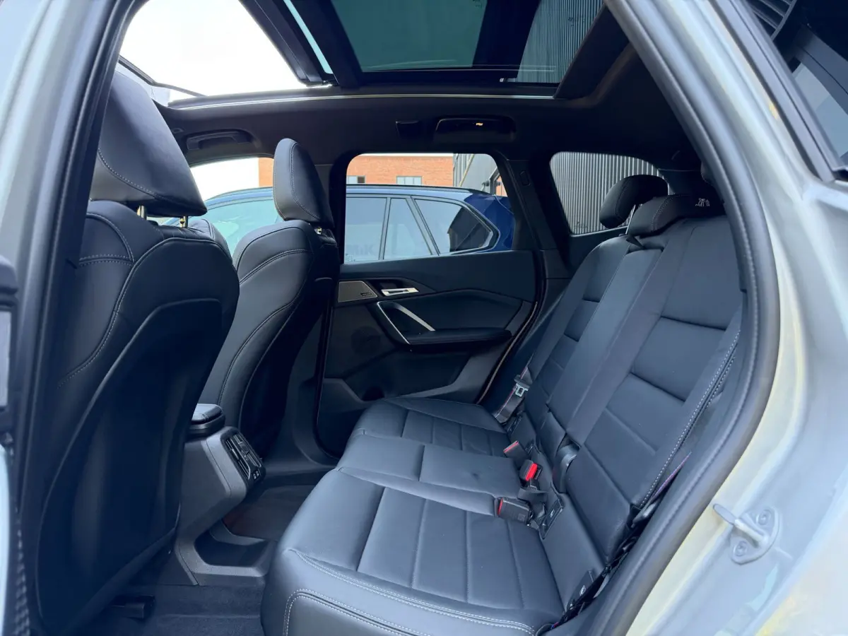 XDrive30e M Sport Pro Individual | PANO | TREKHAAK | ACC | 360 CAMERA | HARMAN KARDON | MEMORY
