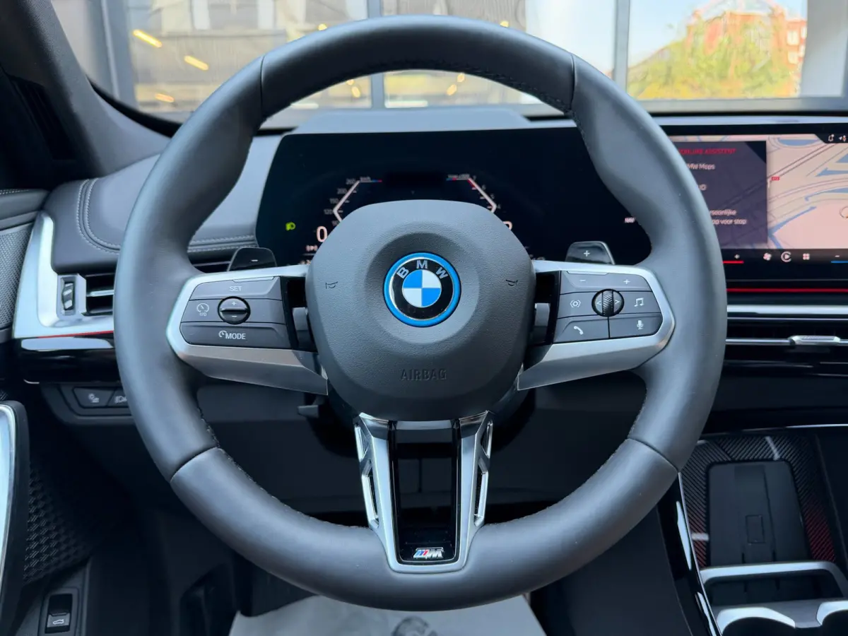 XDrive30e M Sport Pro Individual | PANO | TREKHAAK | ACC | 360 CAMERA | HARMAN KARDON | MEMORY