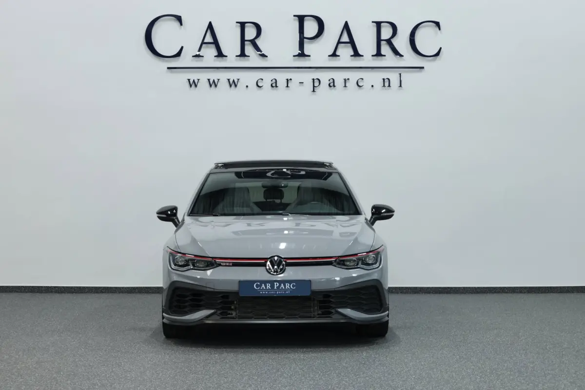 2.0 TSI GTI Clubsport 45 Jahre Edition 300+PK AKRAPOVIC/IQ/VIRTUAL/SFEER/PANO/LEER/CAM/LINE/ACC/12 MND GARANTIE!