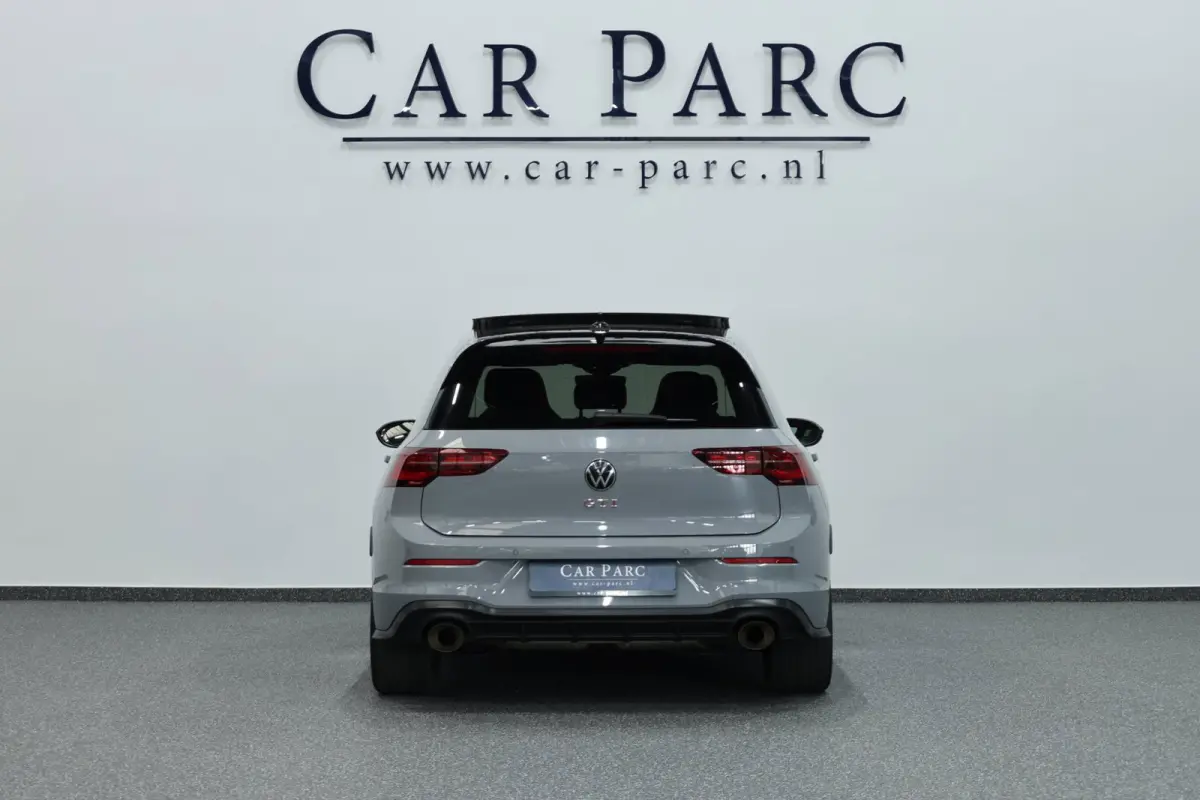 2.0 TSI GTI Clubsport 45 Jahre Edition 300+PK AKRAPOVIC/IQ/VIRTUAL/SFEER/PANO/LEER/CAM/LINE/ACC/12 MND GARANTIE!