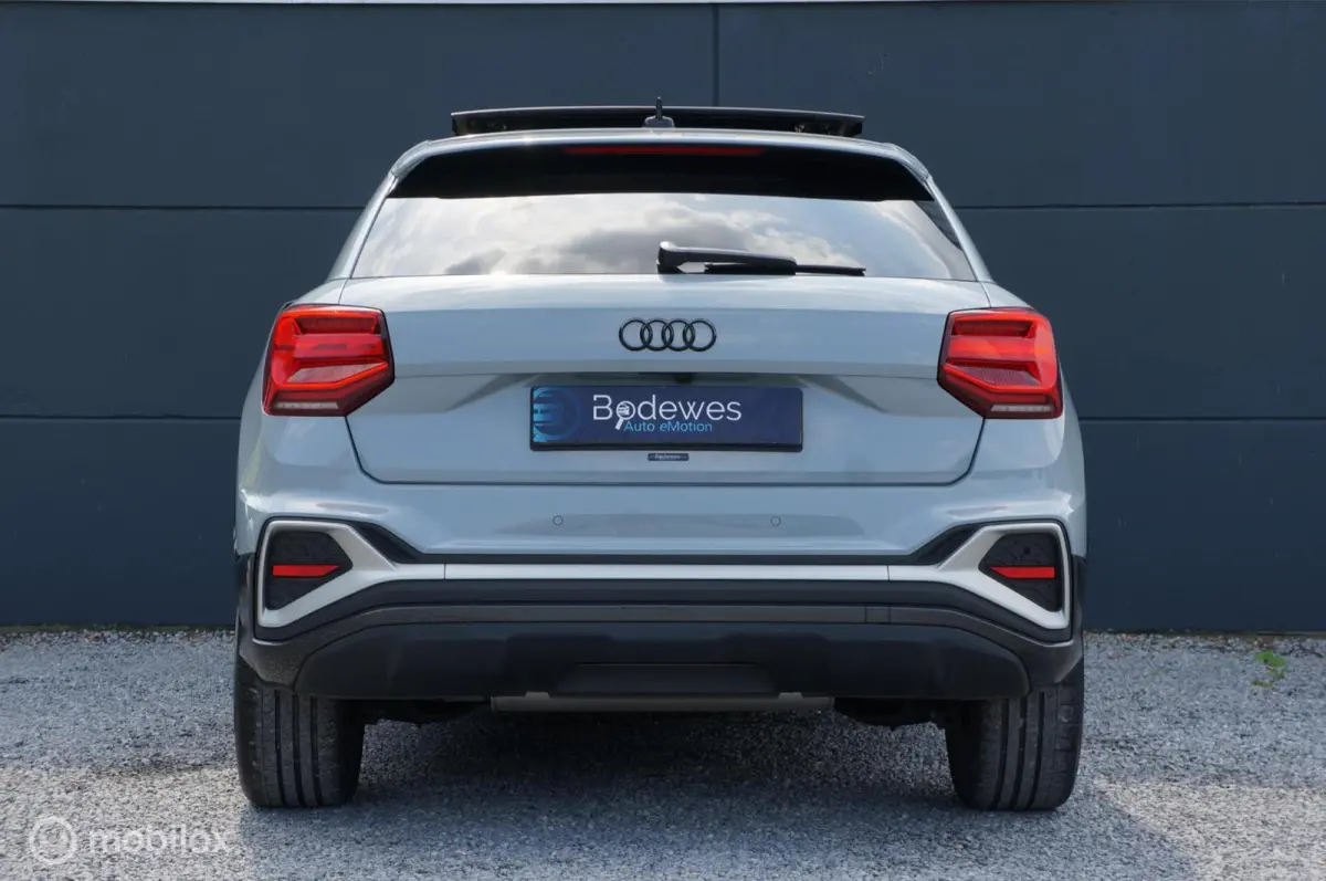 35 TFSI S Tronic S Edition SLine Pano Matrix Cam PDC