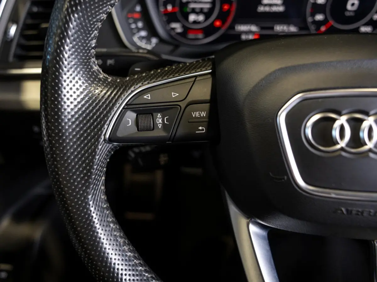 2.0 TFSI quattro Sport S Line Edition / 252pk / Panorama dak / Trekhaak /