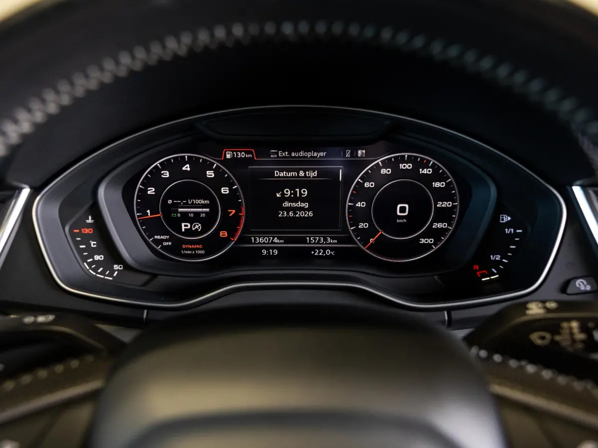 2.0 TFSI quattro Sport S Line Edition / 252pk / Panorama dak / Trekhaak /