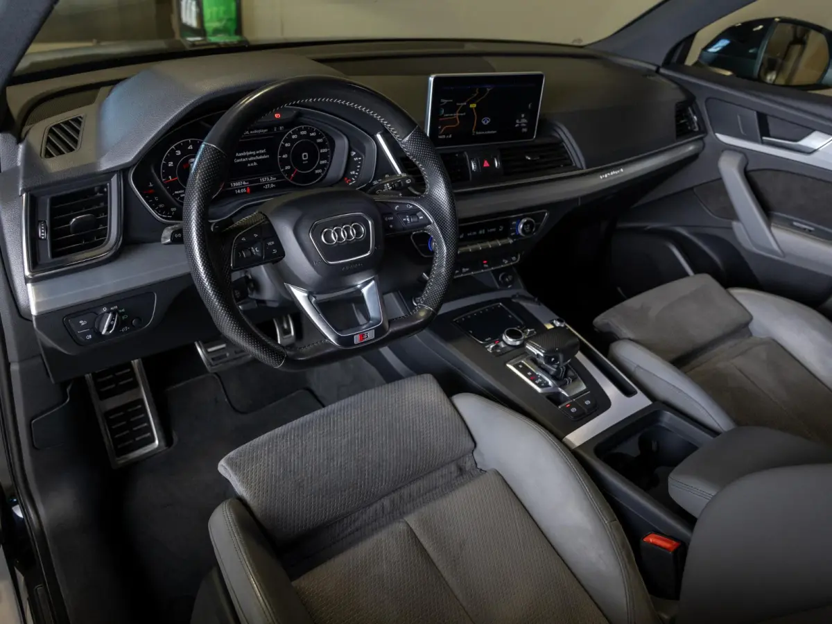 2.0 TFSI quattro Sport S Line Edition / 252pk / Panorama dak / Trekhaak /