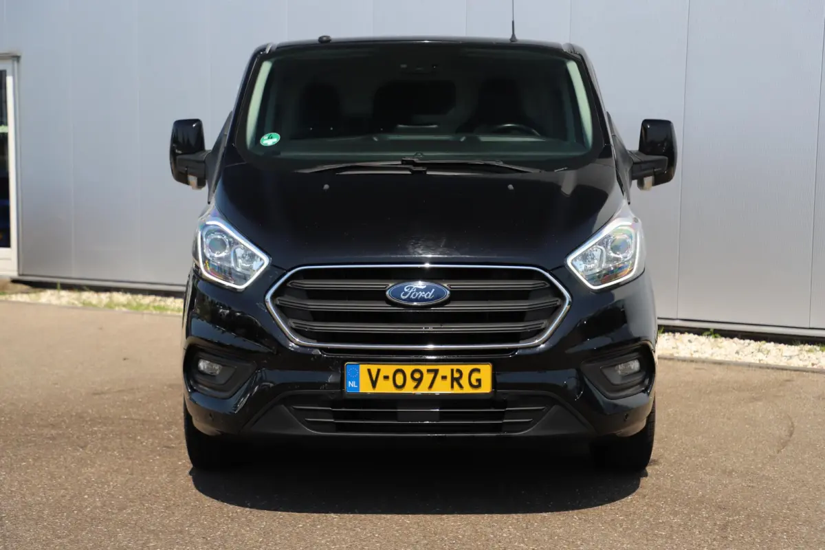 300 2.0 TDCI L2H1 Limited DC 170PK Automaat Trekhaak Sidebars Navigatie Achteruitrijcamera Carplay LED 16 inch LMV Schuifdeur Airco Cruise