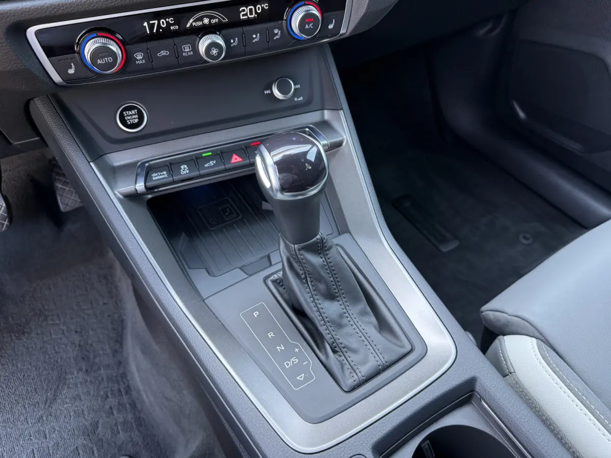 45 TFSI e S-LINE Matrix/Leder/Camera/Apple