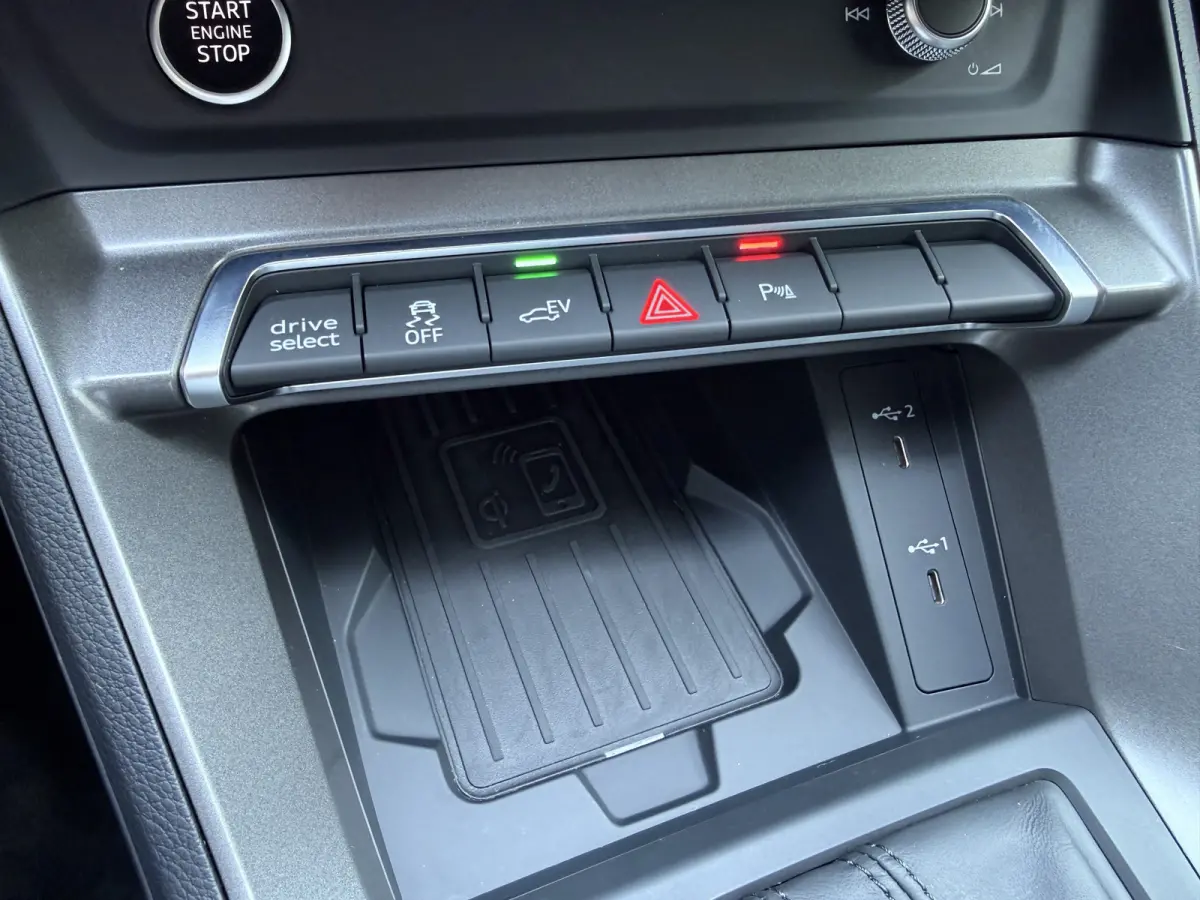 45 TFSI e S-LINE Matrix/Leder/Camera/Apple