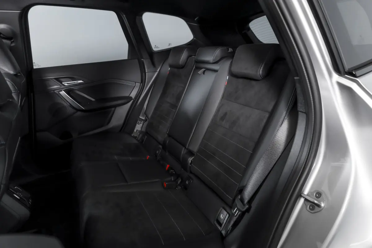 xDrive25e 245 PK M-Sport | Premium Pack | S/K-Panodak | Elek. Trekhaak | Dig. Cockpit | Cruise | Stoelverw. | PDC | Camera | NAV+App. Connect | ECC | Elek. Klep | LM 19" | 2882