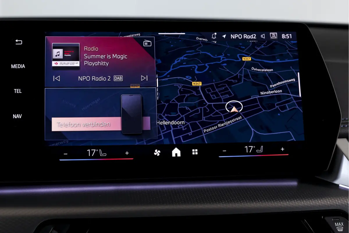 xDrive25e 245 PK M-Sport | Premium Pack | S/K-Panodak | Elek. Trekhaak | Dig. Cockpit | Cruise | Stoelverw. | PDC | Camera | NAV+App. Connect | ECC | Elek. Klep | LM 19" | 2882