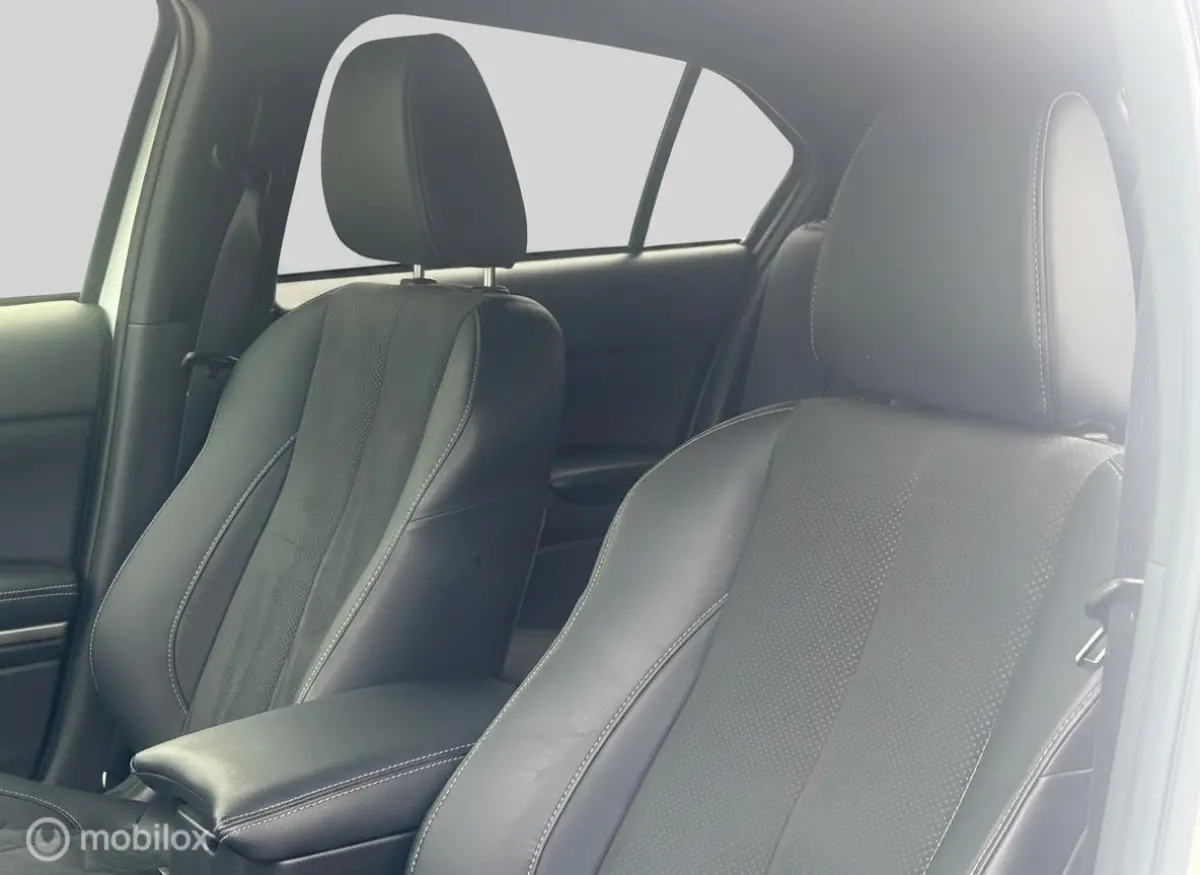 2.4 PHEV Business Intense+ 360CAM|ACC|