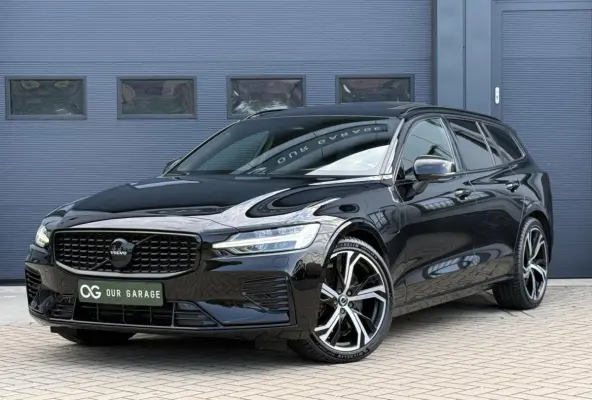 T8 Plug-in AWD Plus Dark|Long|Pano|H&K|19"|Camera