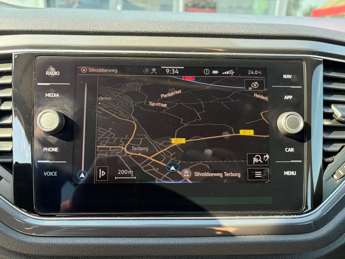 1.5 TSI Sport DSG|Rijklaar prijs|Camera|Dodehoek|Carplay|ACC|Navi|LED|
