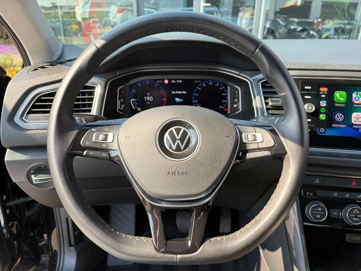 1.5 TSI Sport DSG|Rijklaar prijs|Camera|Dodehoek|Carplay|ACC|Navi|LED|