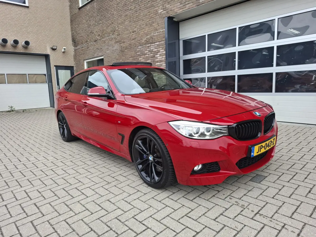 320i M uitvoering/ Full opties!!