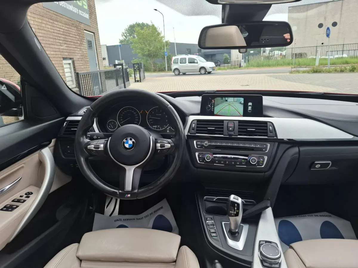 320i M uitvoering/ Full opties!!