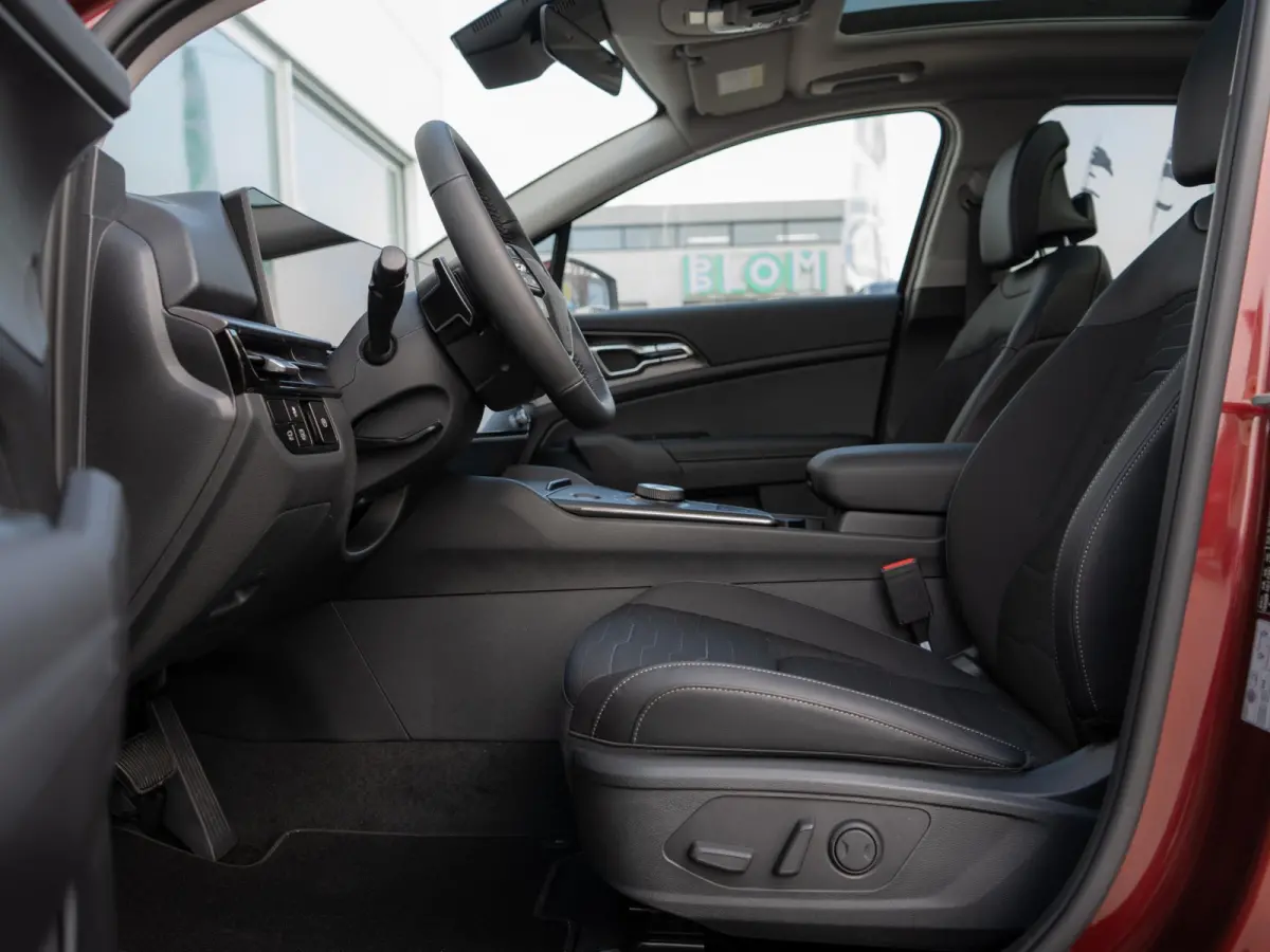 1.6 T-GDi Hybrid DynamicPlusLine | Actieprijs* | OP VOORRAAD| Stoel en Stuurverwarming | Navi. | Schuif-/Kanteldak | Adapt. Cruise. | Achteruitrijcamera | Clima. | Dodehoekassistentie