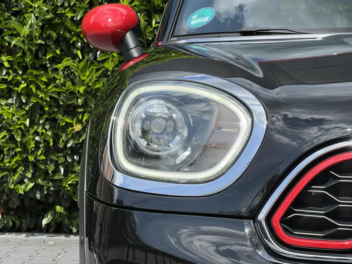 2.0 John Cooper Works ALL4 Chili, MINI YOURS, PANORAMADAK, H/K, HUD, LEDER/ALCANTARA, NAVIGATIE, CAMERA, MEMORY, CRUISE CONTROL, CLIMATE CONTROL, STOELVERWARMING, ELEKTRISCHE STOELEN, TREKHA