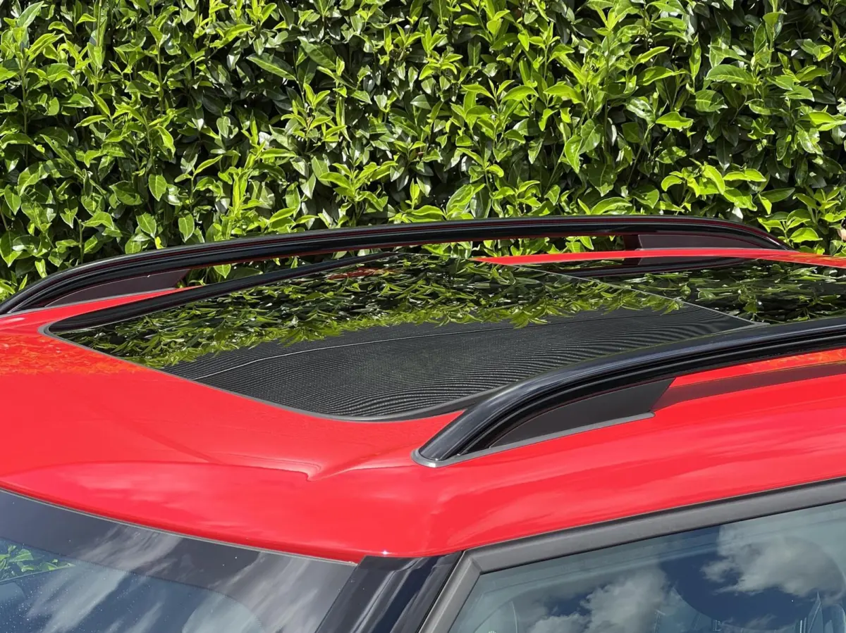 2.0 John Cooper Works ALL4 Chili, MINI YOURS, PANORAMADAK, H/K, HUD, LEDER/ALCANTARA, NAVIGATIE, CAMERA, MEMORY, CRUISE CONTROL, CLIMATE CONTROL, STOELVERWARMING, ELEKTRISCHE STOELEN, TREKHA
