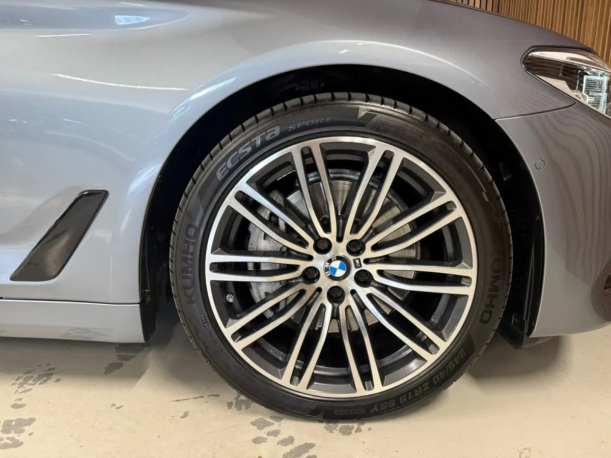 540d xDrive High Executive