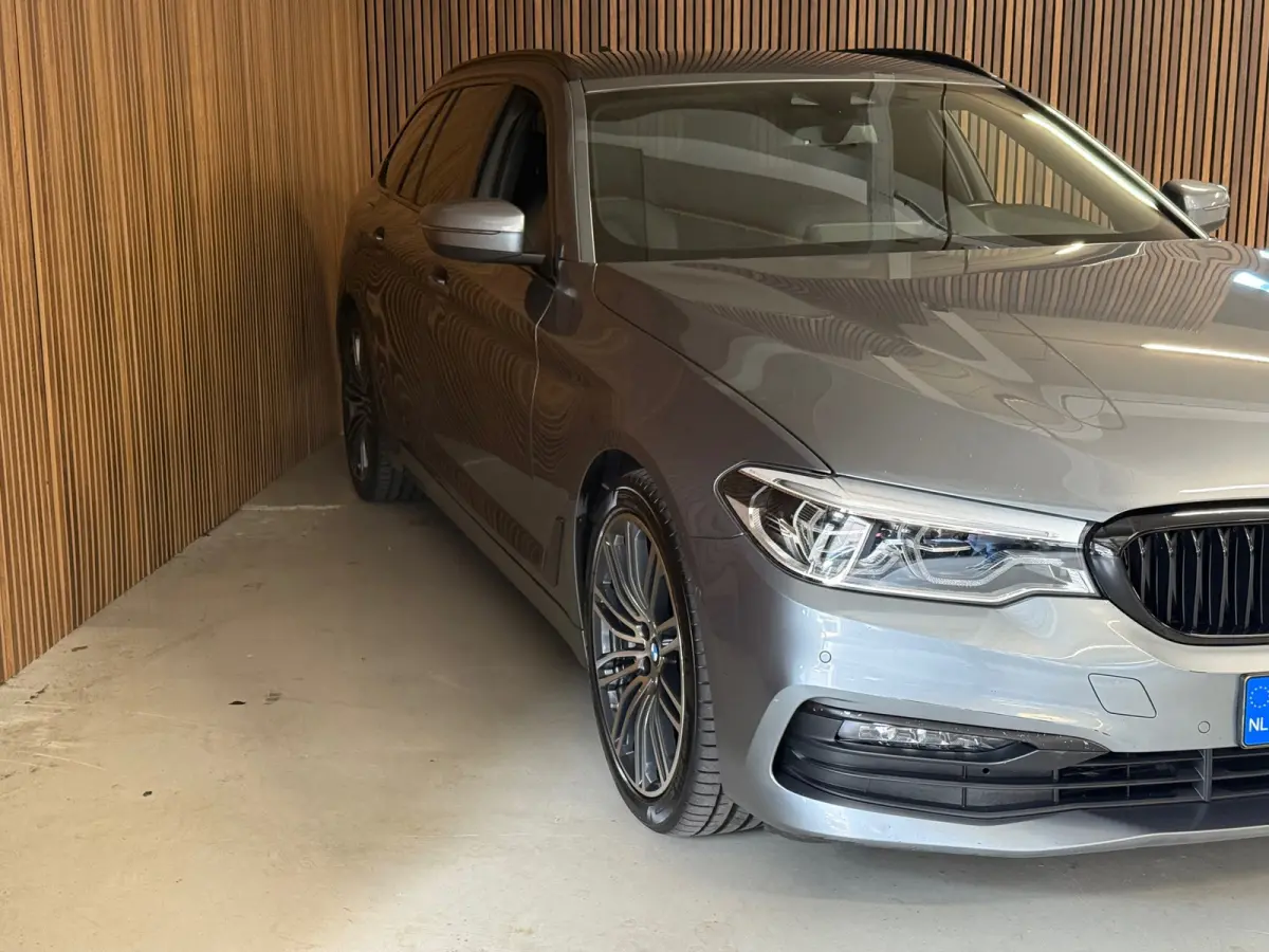 540d xDrive High Executive