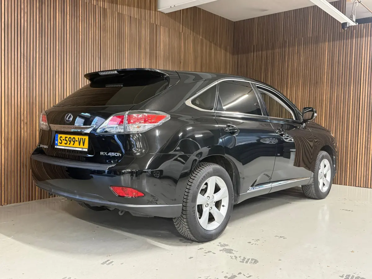 450h 4WD Executive Edition