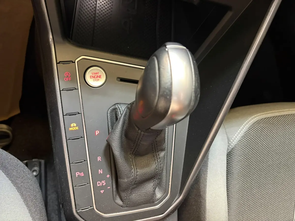 1.5 TSI 150PK R-Line Pano Keyless CAM BEATS